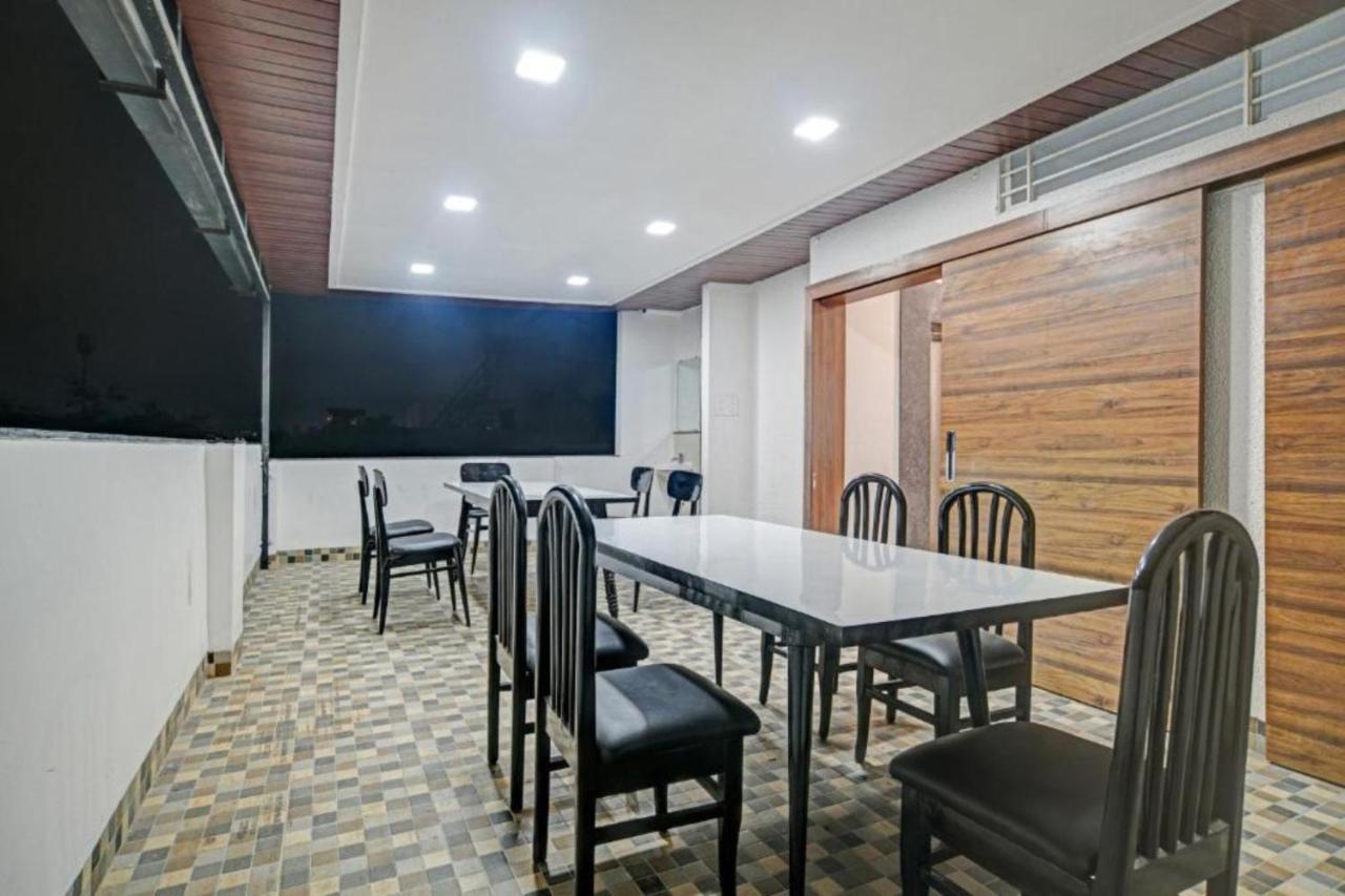 Aceotel Inn Flamingo Индор Екстериор снимка