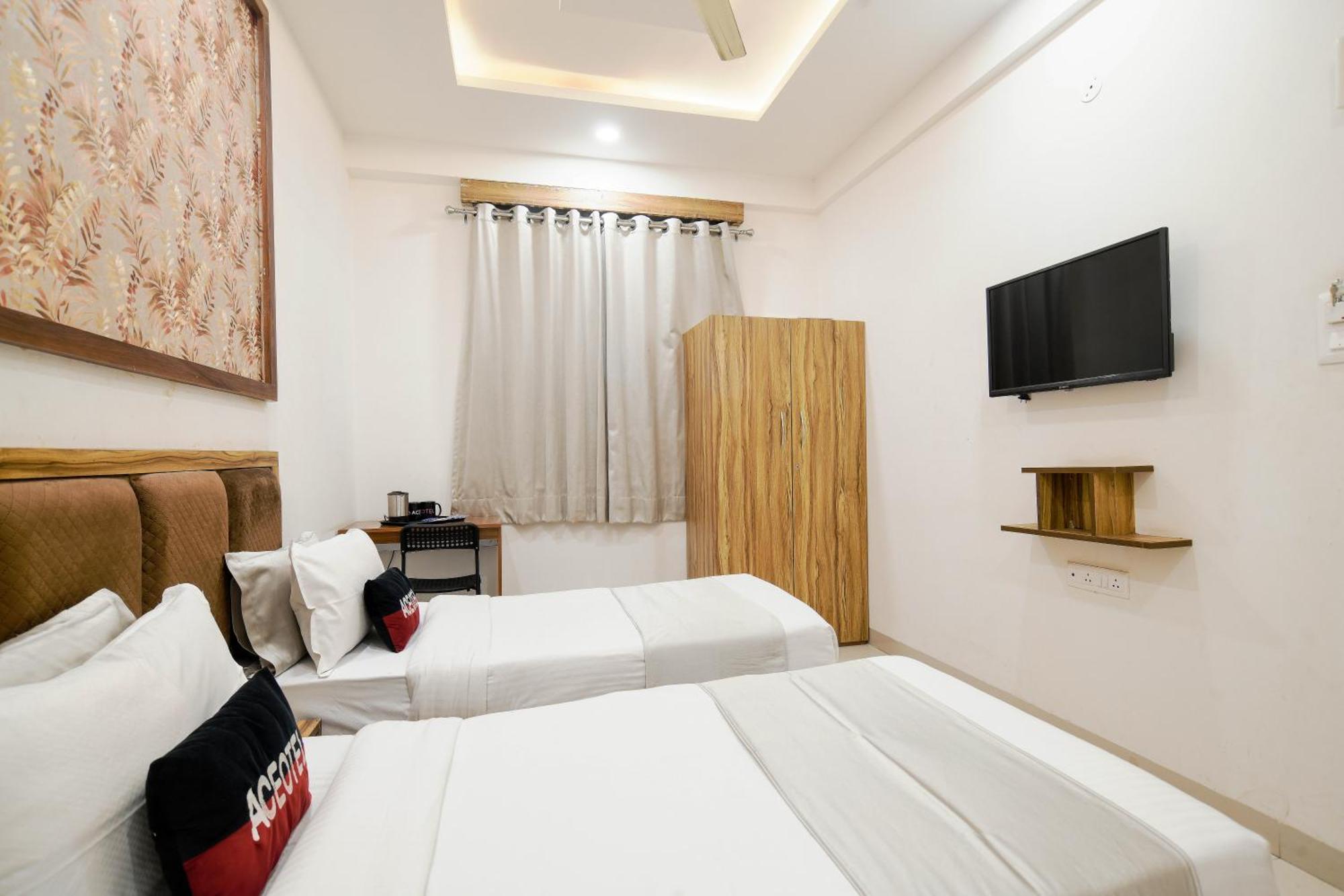 Aceotel Inn Flamingo Индор Екстериор снимка