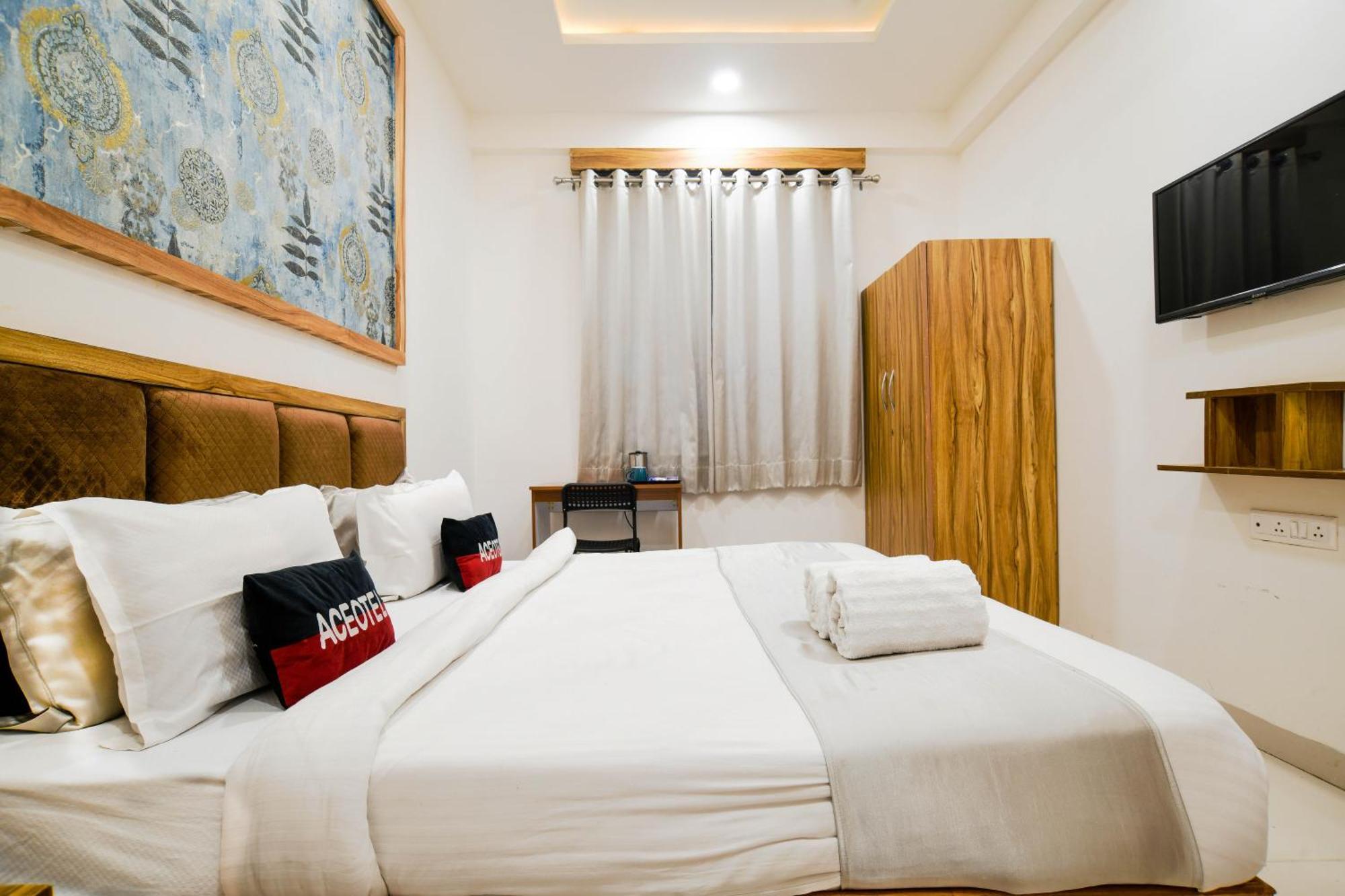 Aceotel Inn Flamingo Индор Екстериор снимка