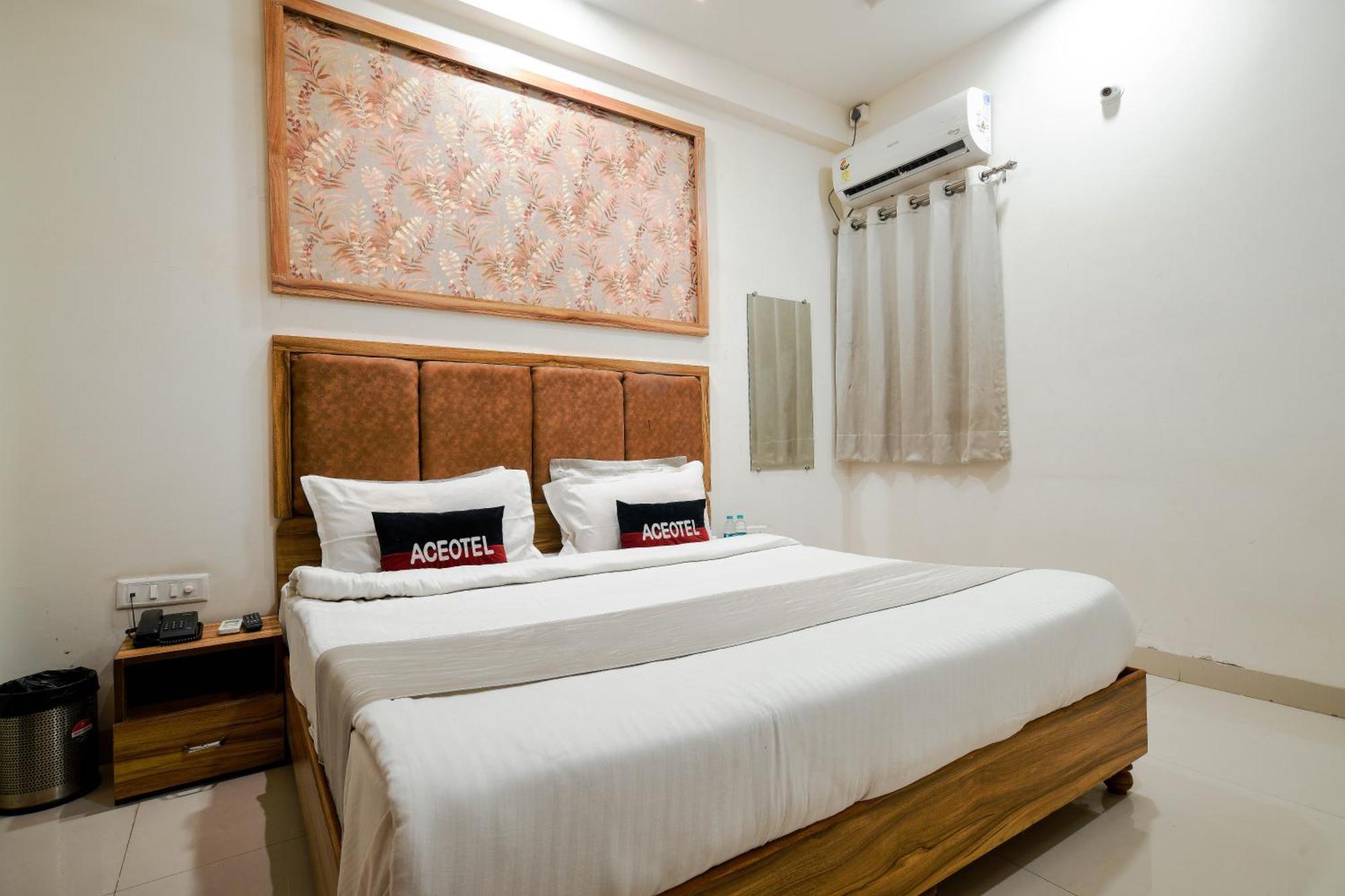 Aceotel Inn Flamingo Индор Екстериор снимка