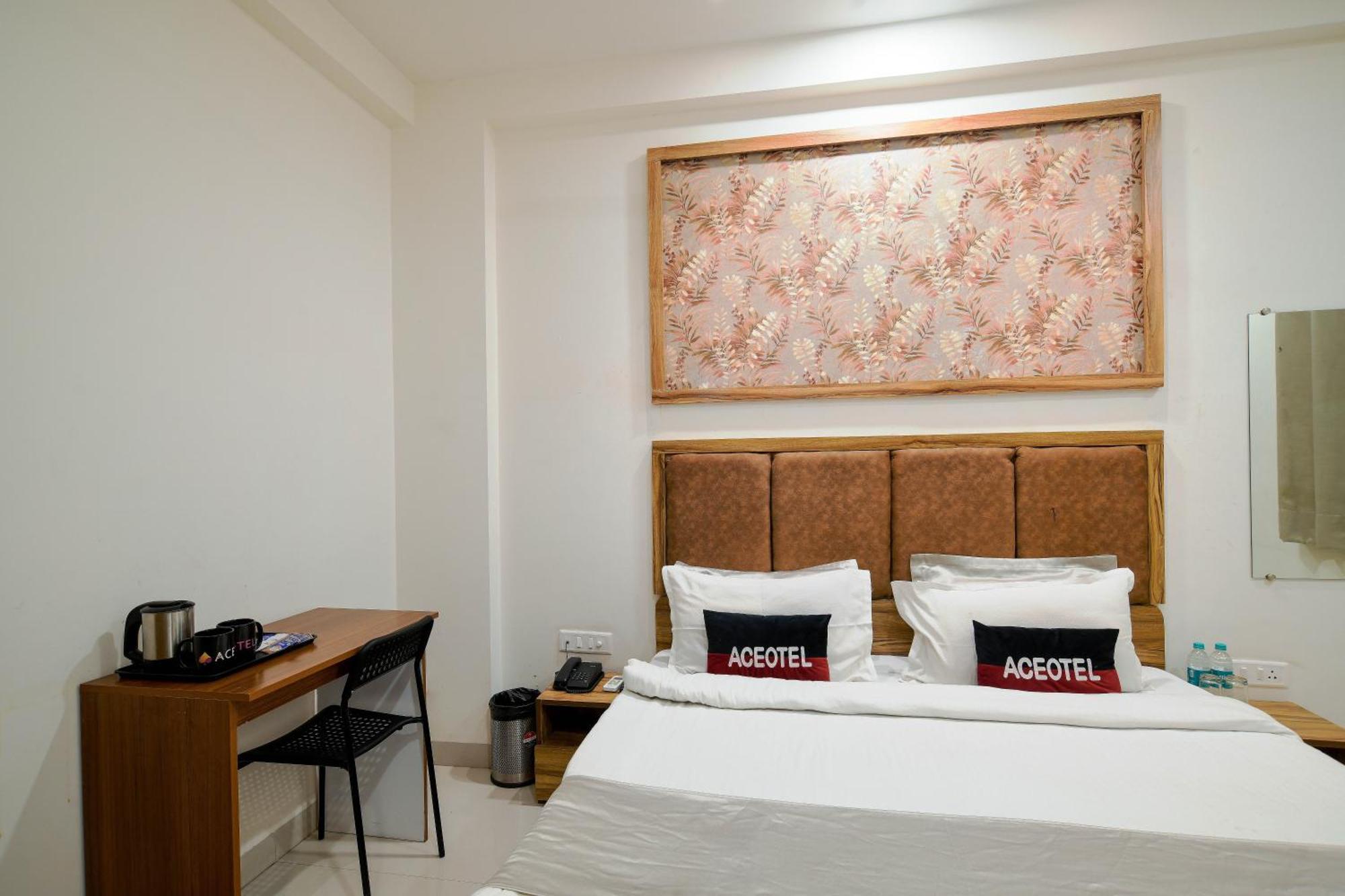 Aceotel Inn Flamingo Индор Екстериор снимка
