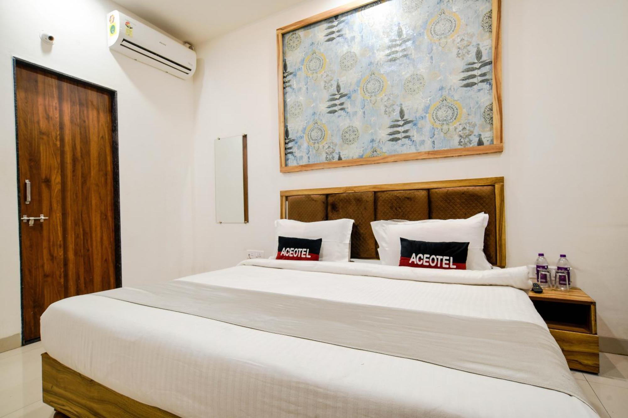 Aceotel Inn Flamingo Индор Екстериор снимка