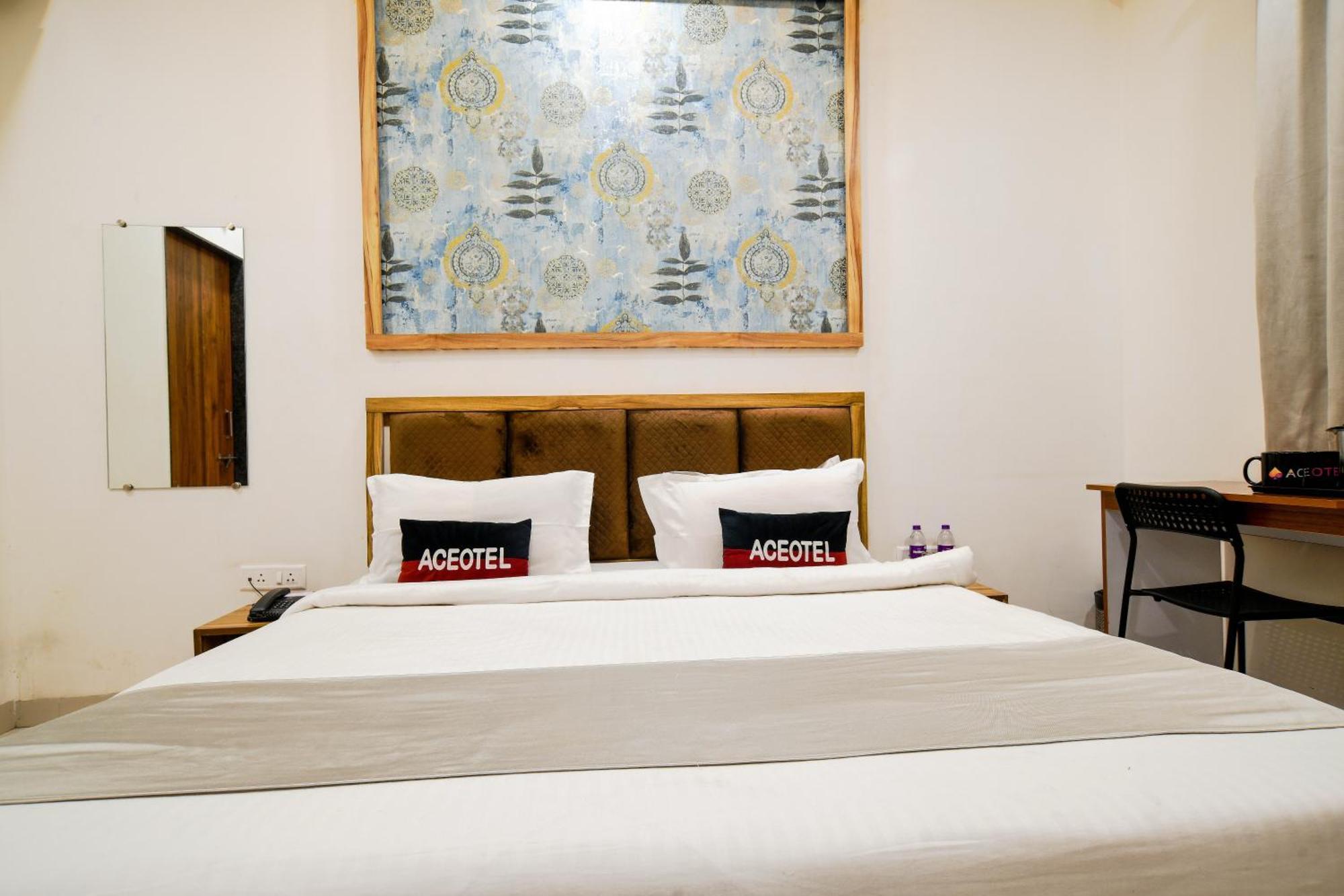 Aceotel Inn Flamingo Индор Екстериор снимка